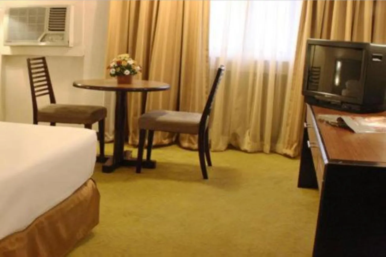 Rothman Hotel Manille 3*,  Philippines