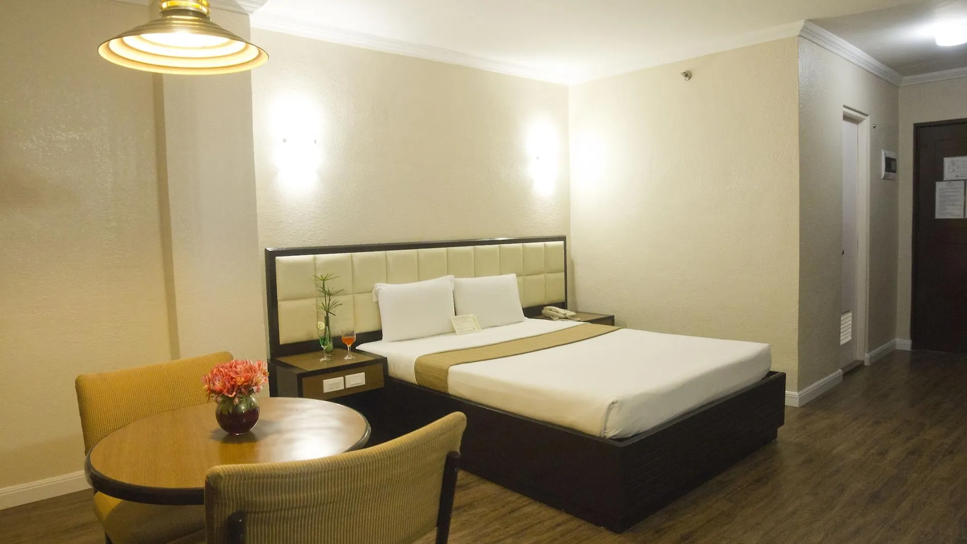 Rothman Hotel Manila