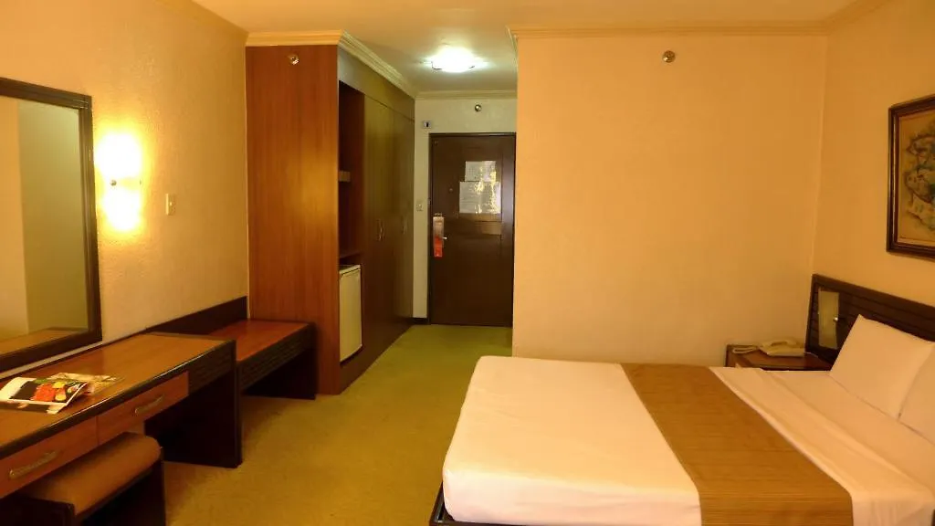 Rothman Hotel Manila