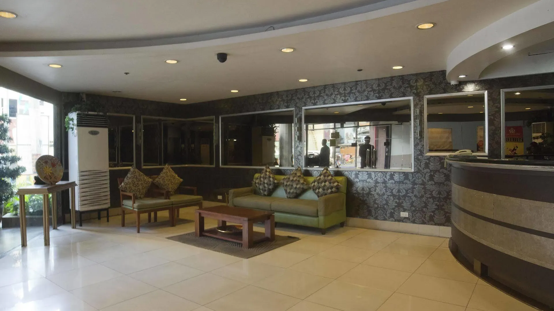 Rothman Hotel Manila 3*,  Philippines